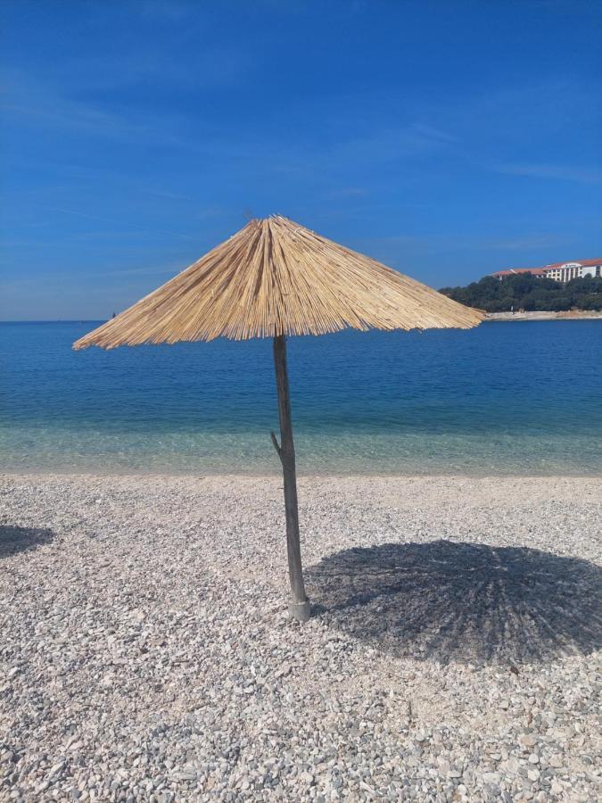 Near The Beach Pula Exterior photo