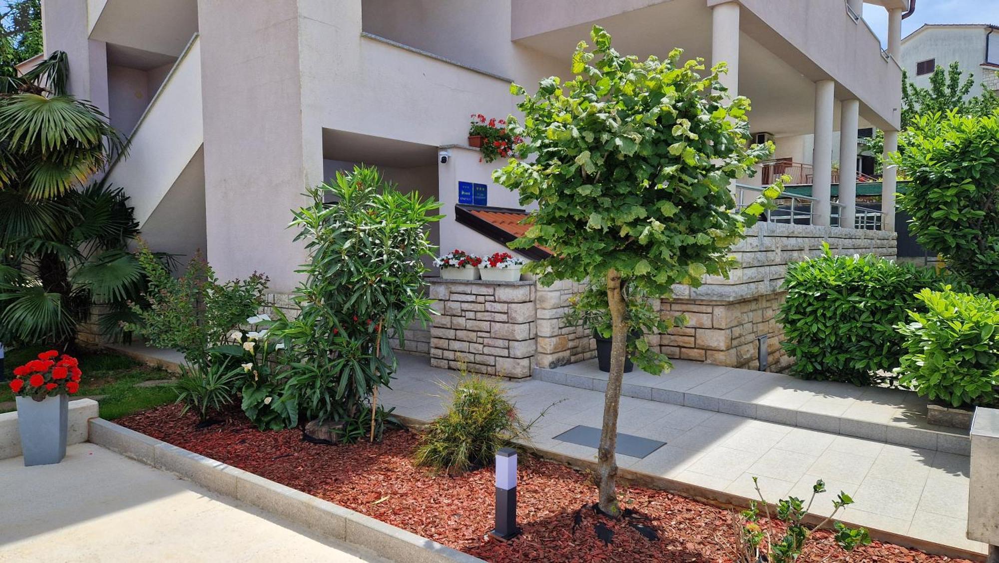 Near The Beach Pula Exterior photo